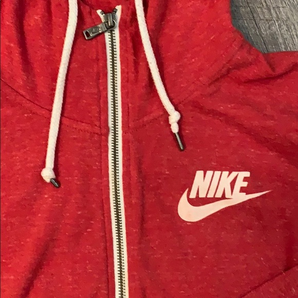 Nike sweatshirt - Picture 2 of 3